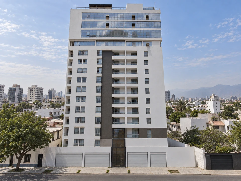 Edificio de Inbestiga en Trujillo